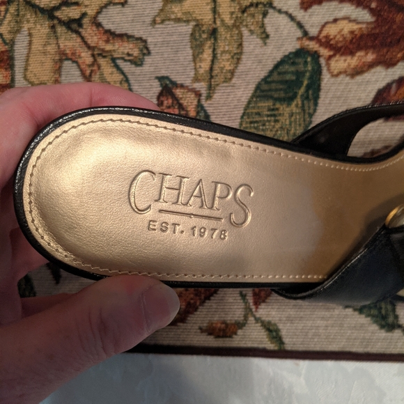 Chaps Makayla black wedge sandals - Picture 6 of 8